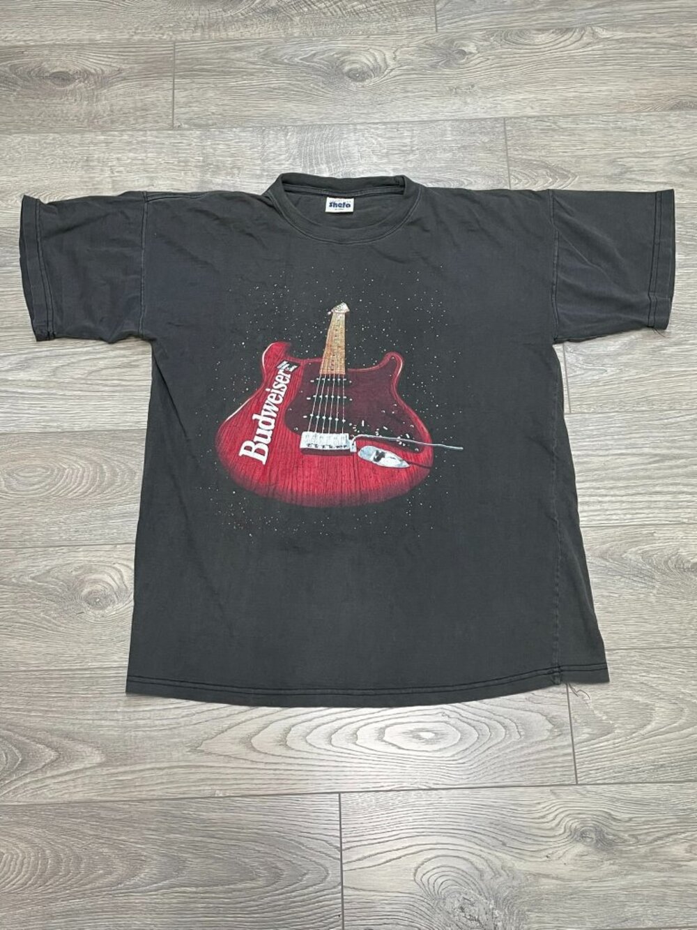 Vintage 90s Budweiser Beer Red Guitar Faded Black Tee Shirt Collection Shefa XL